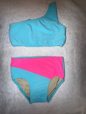 Custom Dancewear Kids One-Shoulder Two-Piece in Aqua and Hot Pink Set Size 10/12